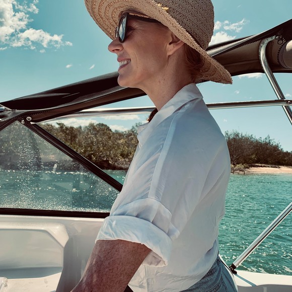 Meet your Posher, Tami - Picture 1 of 1